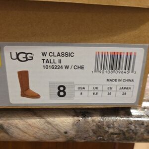 UGG W Classic Tall II Boots - Tan